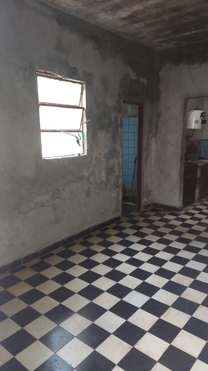 PALACIOS 100 · Morón — foto 3
