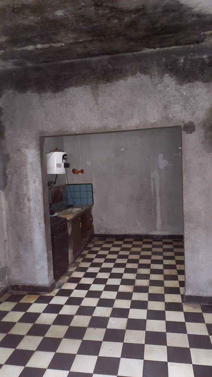 PALACIOS 100 · Morón — foto 4