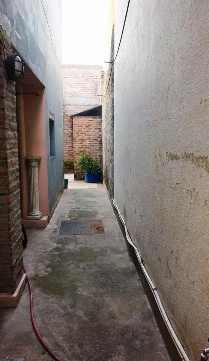 MENDOZA 3337 · Lanús — foto 24