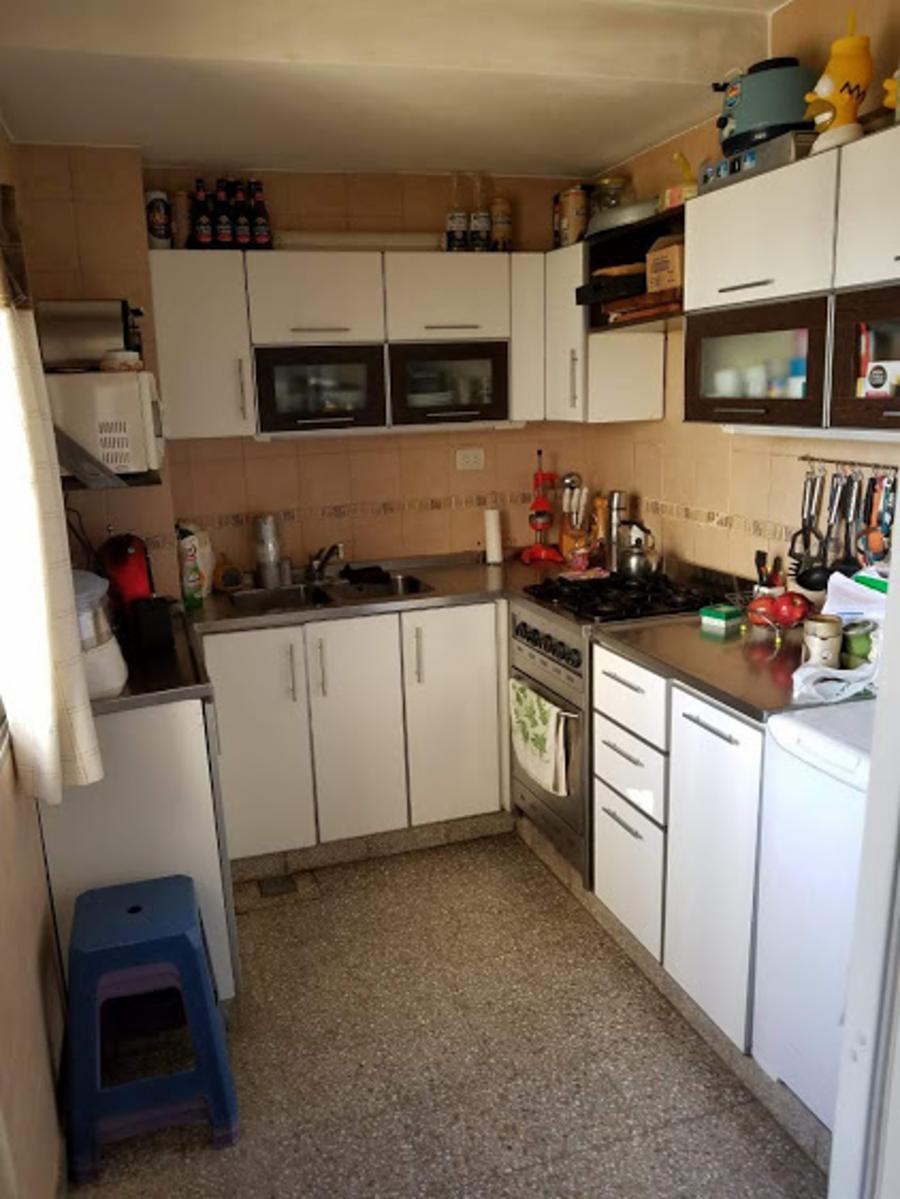 Aristobulo del valle 462 · Lanús — foto 3