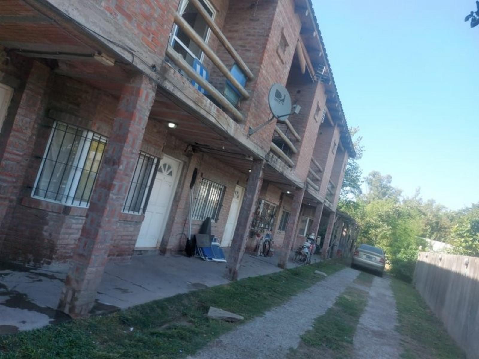 Av. Gral. Juan Domingo Perón · Tigre — foto 7
