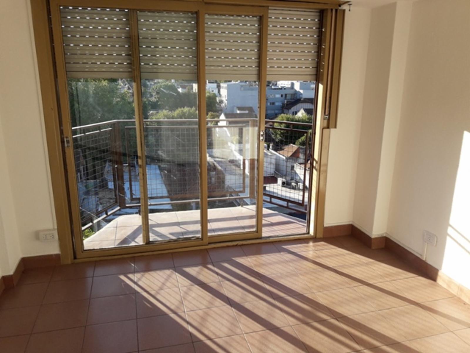 ALEM 334 · Lomas De Zamora — foto 3