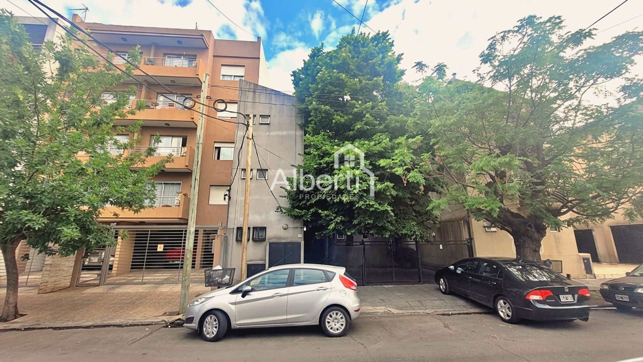 VENTA DEPARTAMENTO MONOAMBIENTE CON COCHERA EN CASTELAR NORTE.
