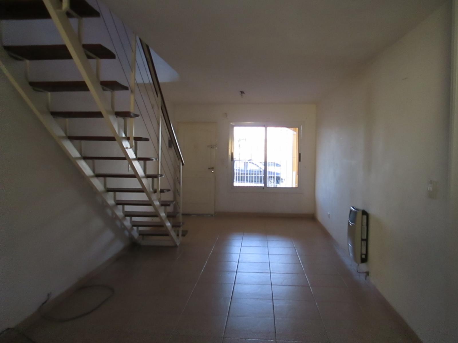 URGENTE OPORTUNIDAD  VENTA DE HERMOSO DÚPLEX EN COSTANERA CON PANORÁMICA VISTA AL LAGO