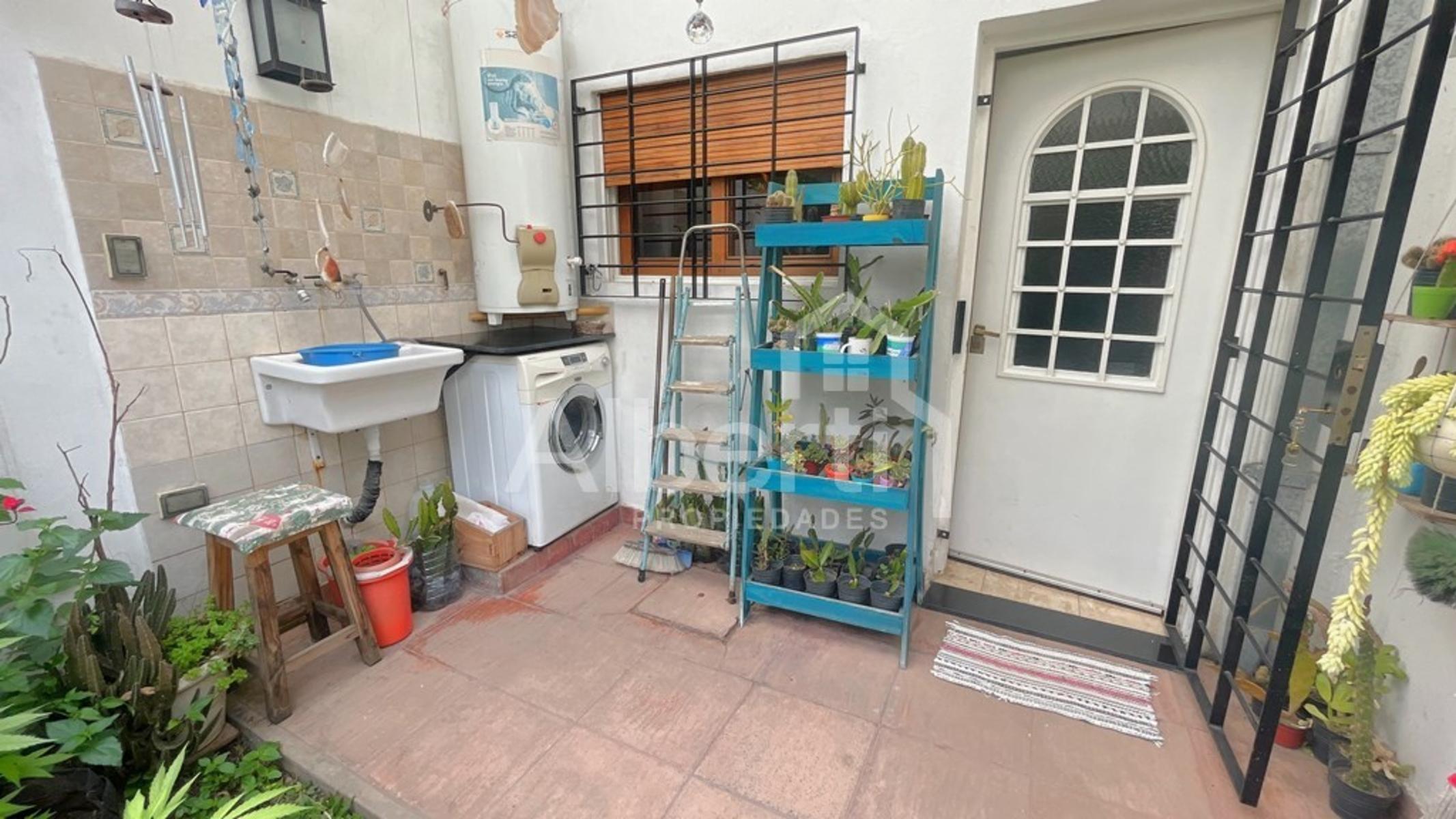 Joaquín V. Gonzalez 1200 · Morón — foto 26