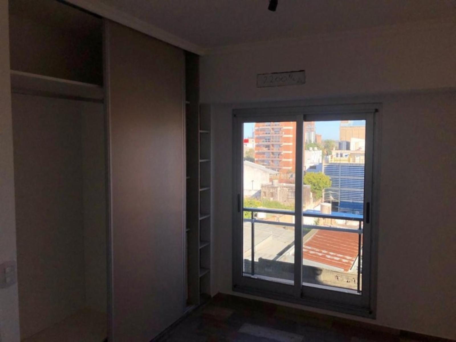 San Martin 800 · Quilmes — foto 5