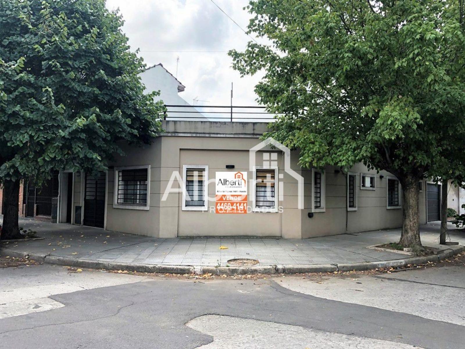 VENTA Moderna Casa Americana  Haedo Sur.