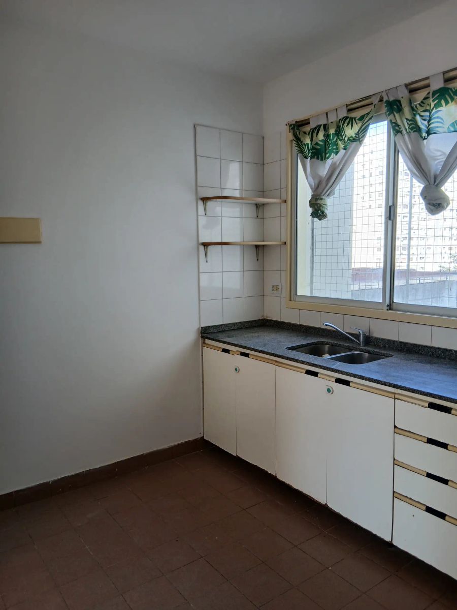CHIVILCOY 322 · Floresta — foto 14
