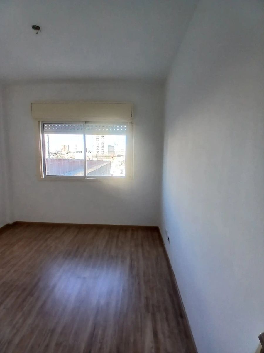 CHIVILCOY 322 · Floresta — foto 18
