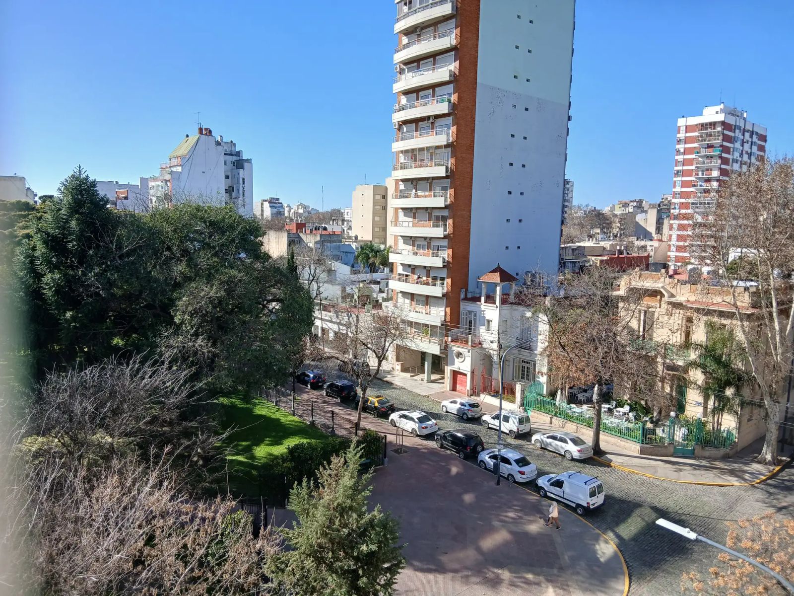 CHIVILCOY 322 · Floresta — foto 9