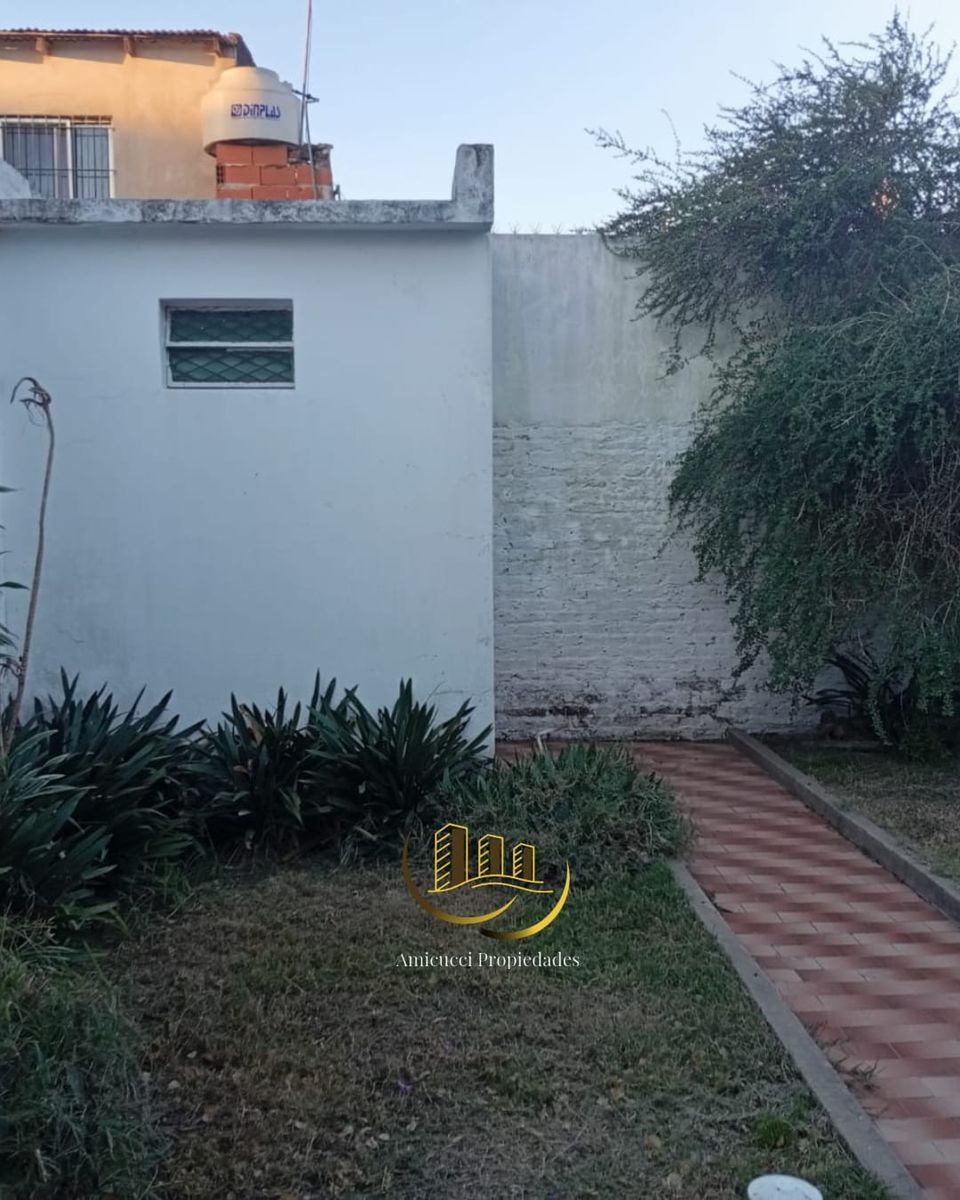Gabino Ezeiza 8831 · Tres De Febrero — foto 22