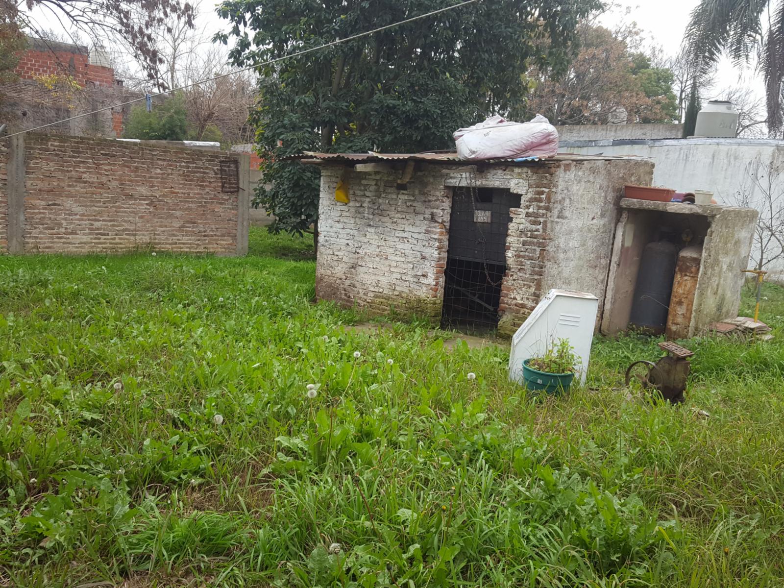 LONGCHAMPS - Casa Mas Lote Apta Crédito
