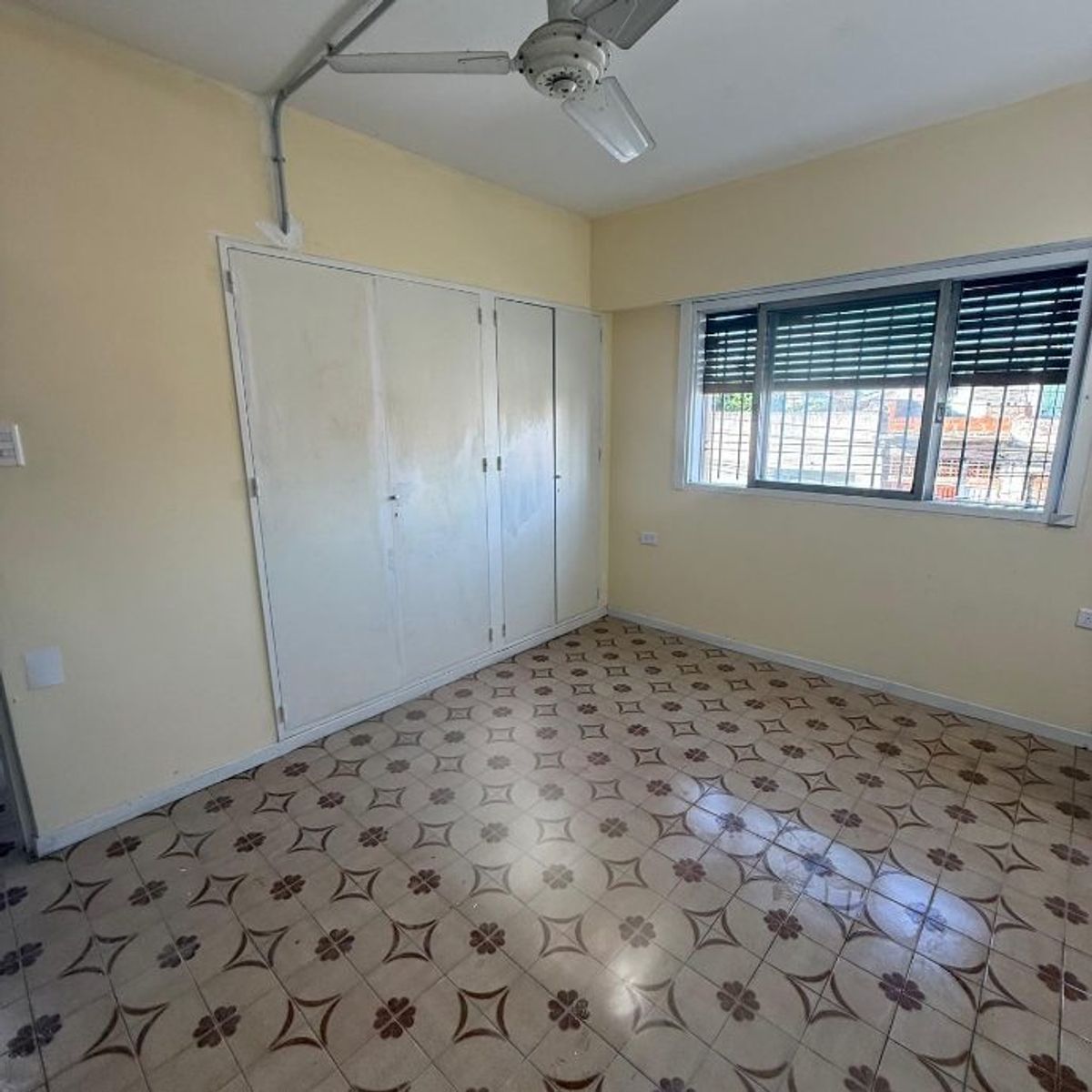 Córdoba 605 · Morón — foto 6