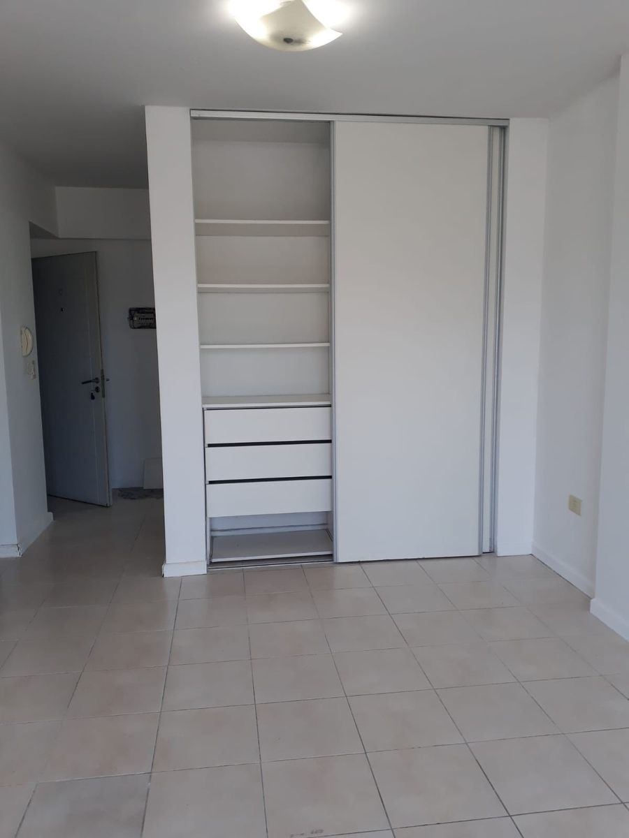 AVENIDA BARTOLOME MITRE 4900 · Tres De Febrero — foto 5