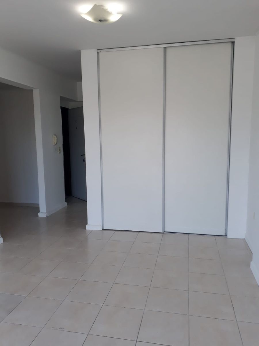 AVENIDA BARTOLOME MITRE 4900 · Tres De Febrero — foto 6