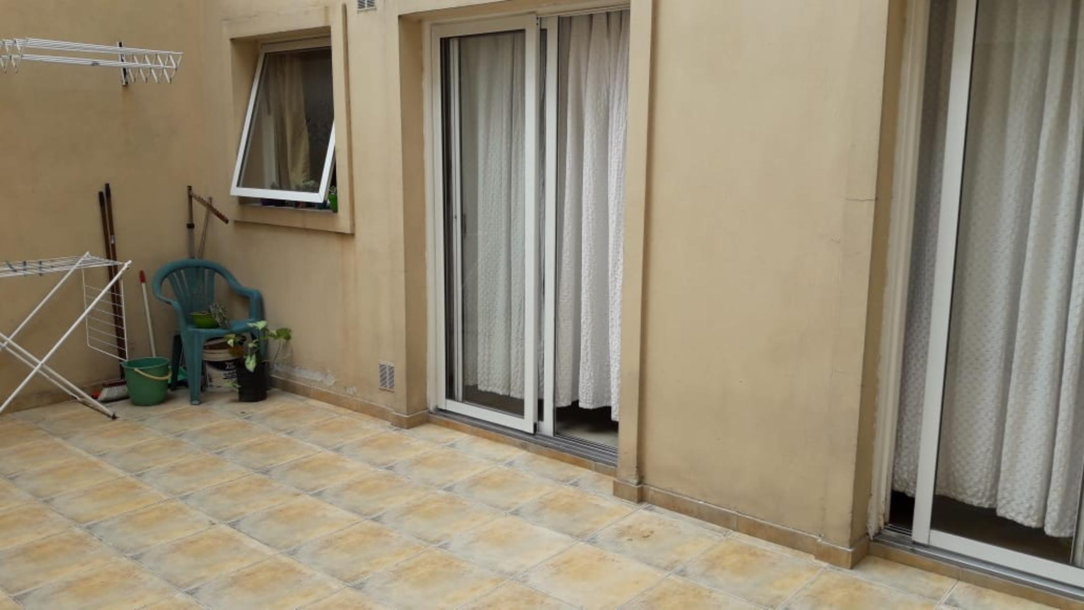 SARANDI 420 · Lomas De Zamora — foto 19