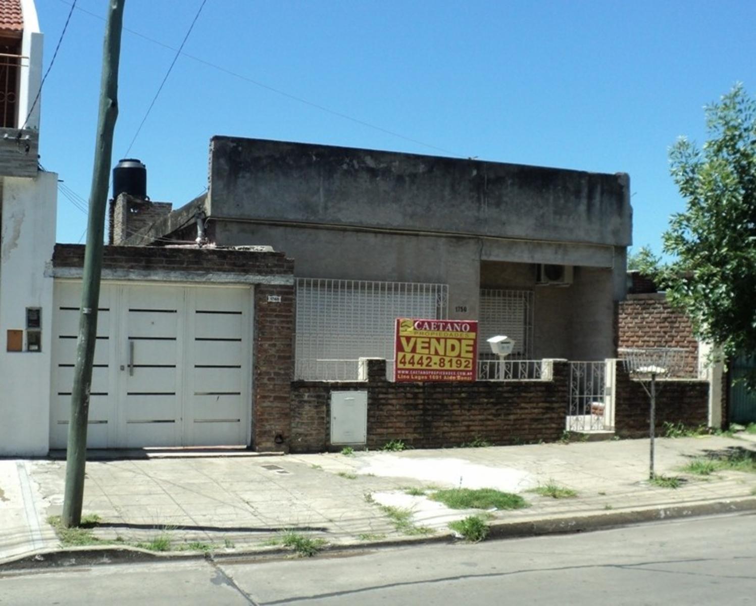 Casa y departamento en Aldo Bonzi