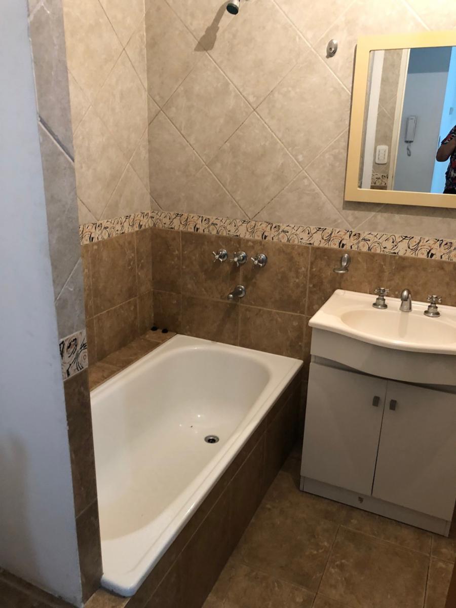 BARTOLOME MITRE 1074 · Morón — foto 4