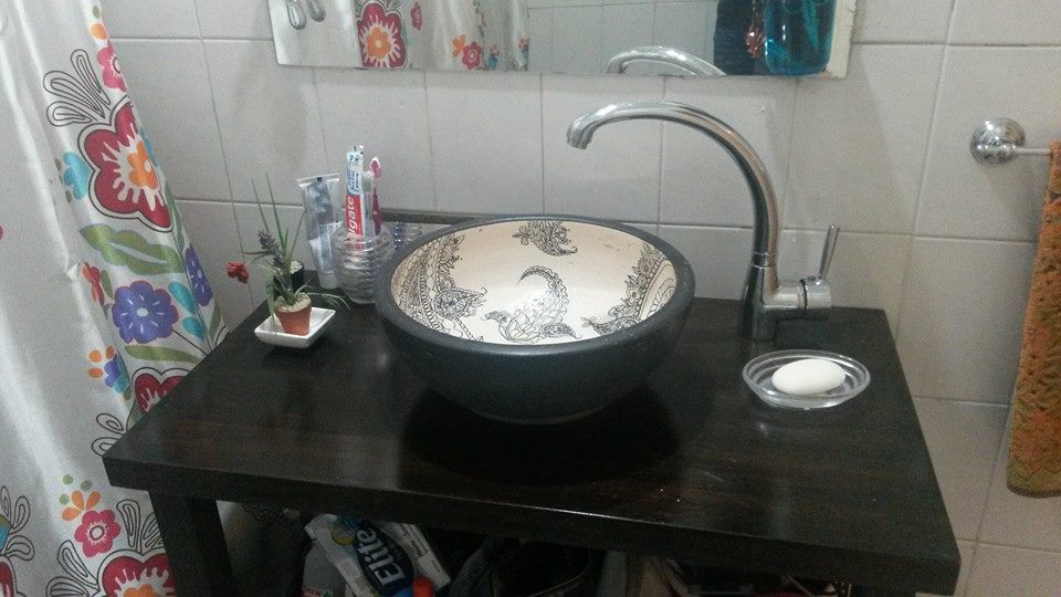 Pleno centro Haedo, depto 2 amb. amplios y luminoso primer piso por escalera, al frente.