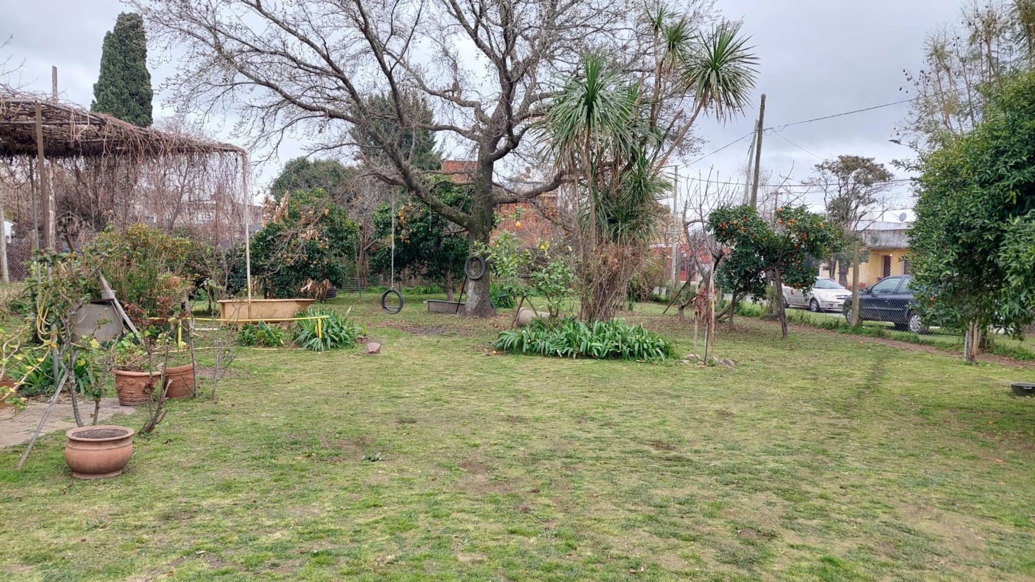 LOTE DE 305 M2 EN ESCOBAR, SOBRE CALLE MANSILLA ENTRE TAPIA DE CRUZ Y ESTRADA