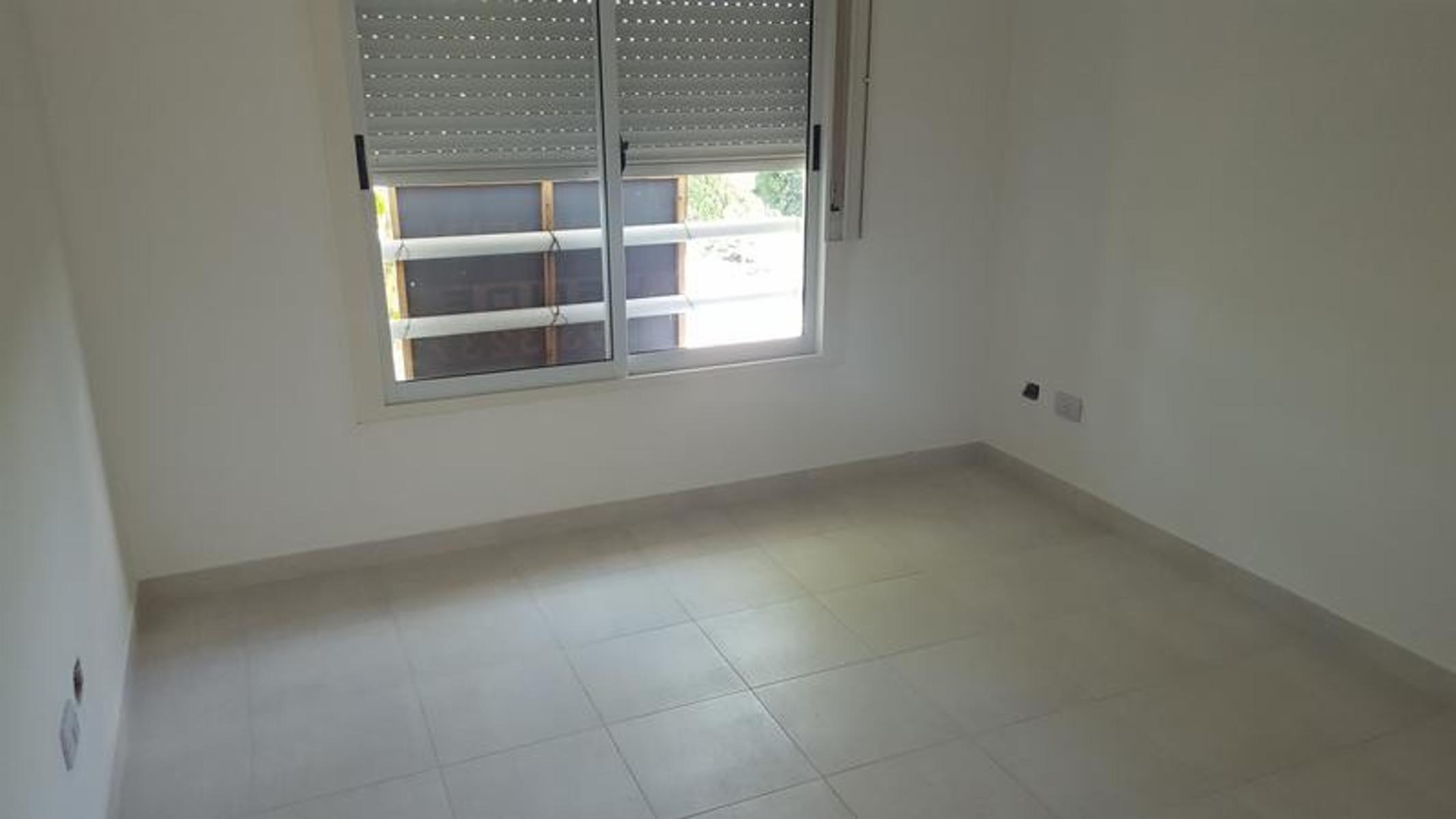 Bartolomé Mitre 2213 · Almirante Brown — foto 16