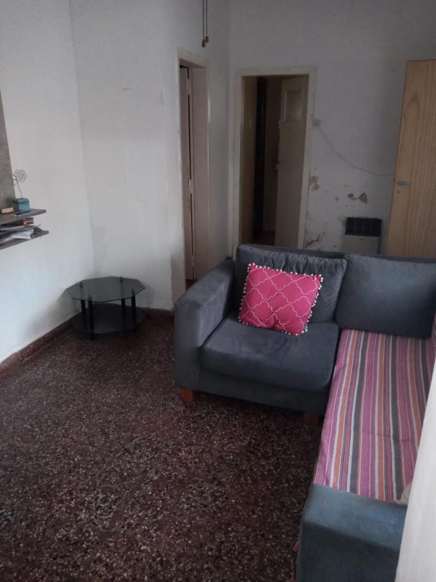 Aguero 900 · Morón — foto 6