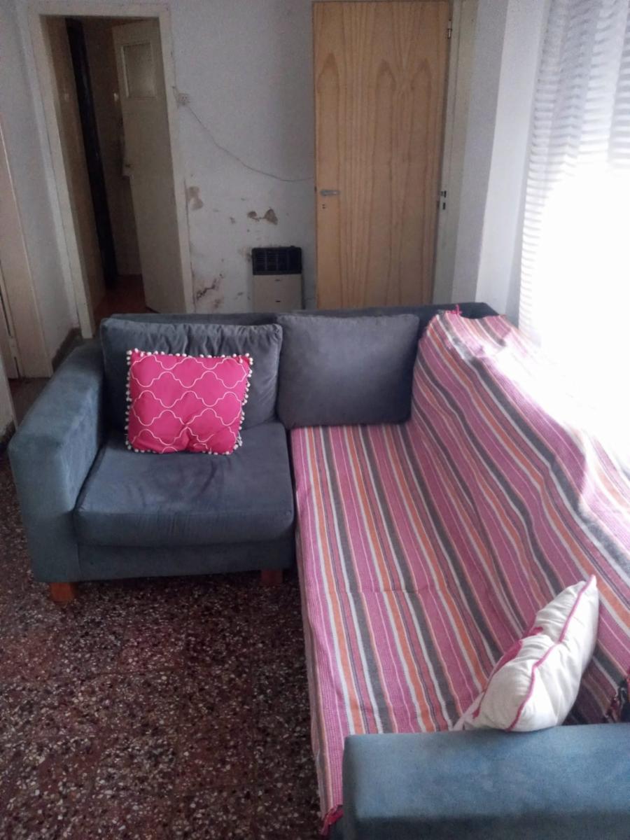 Aguero 900 · Morón — foto 7