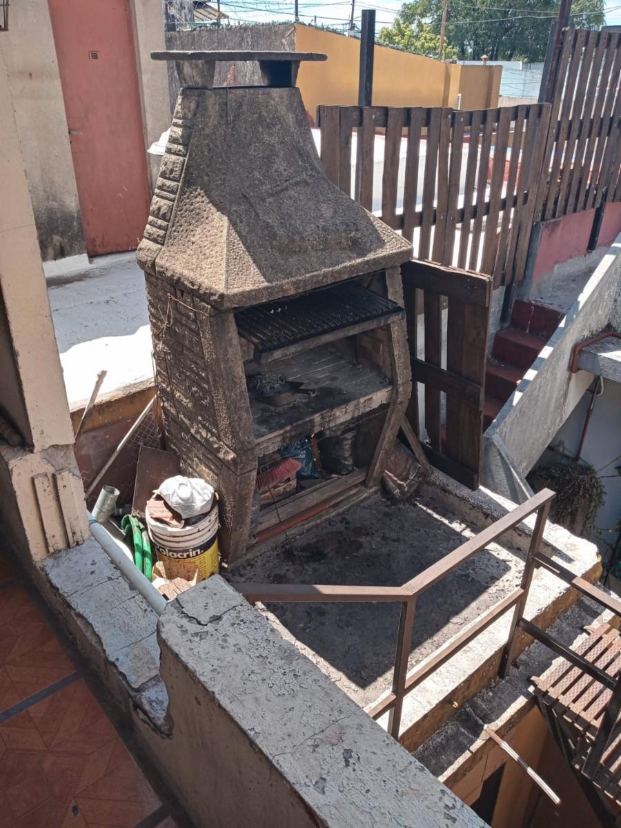 Aguero 900 · Morón — foto 8