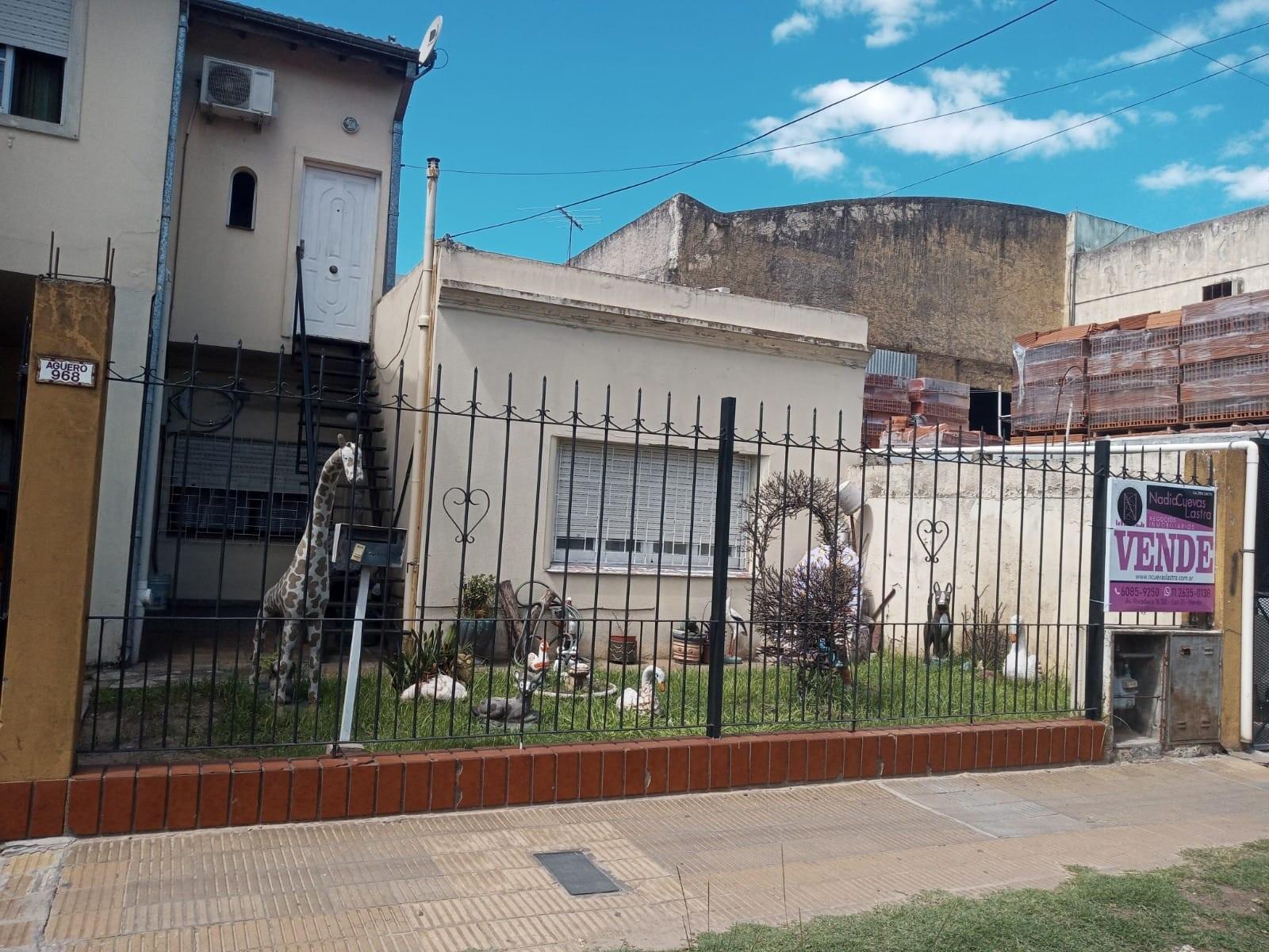 Aguero 900 · Morón — foto 10