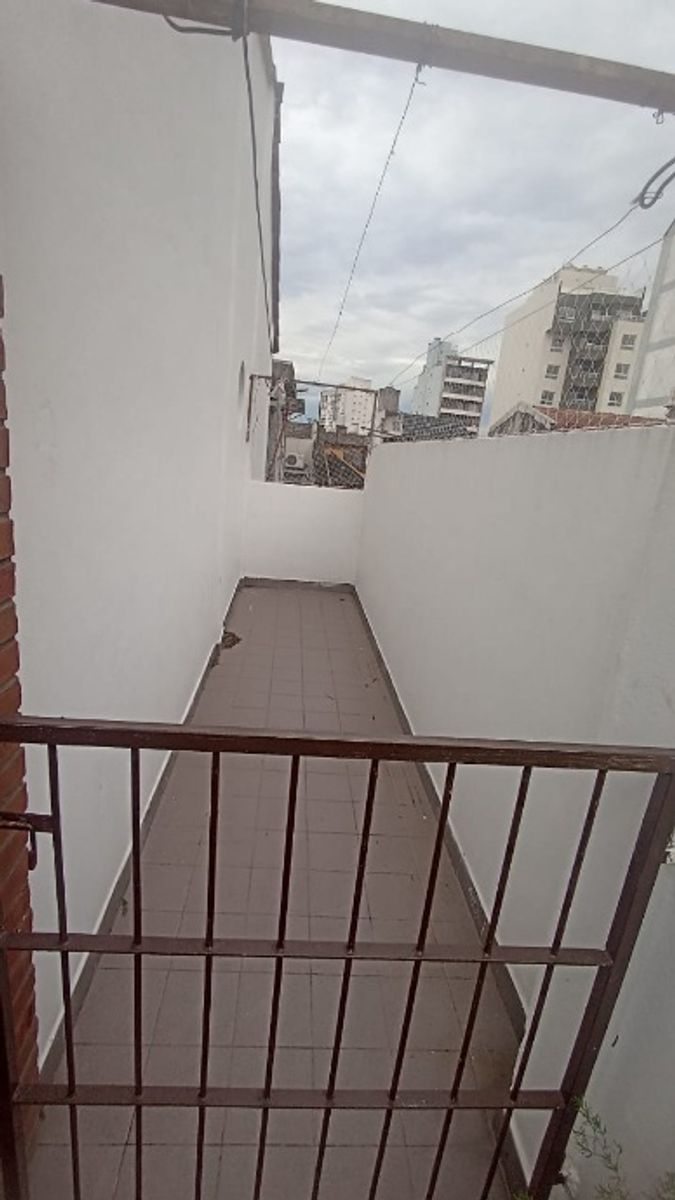 Gazeta de Buenos Aires 4179 · Tres De Febrero — foto 8