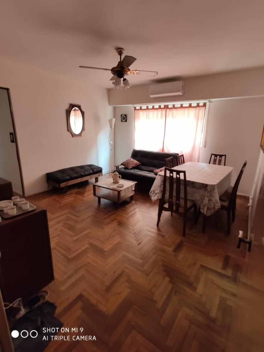 Departamento de 3 amb. a 50 mts del Hospital Italiano