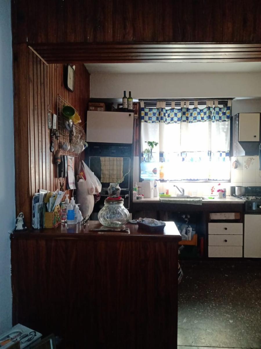 Avenida Pte. Peron 2100 · Morón — foto 3