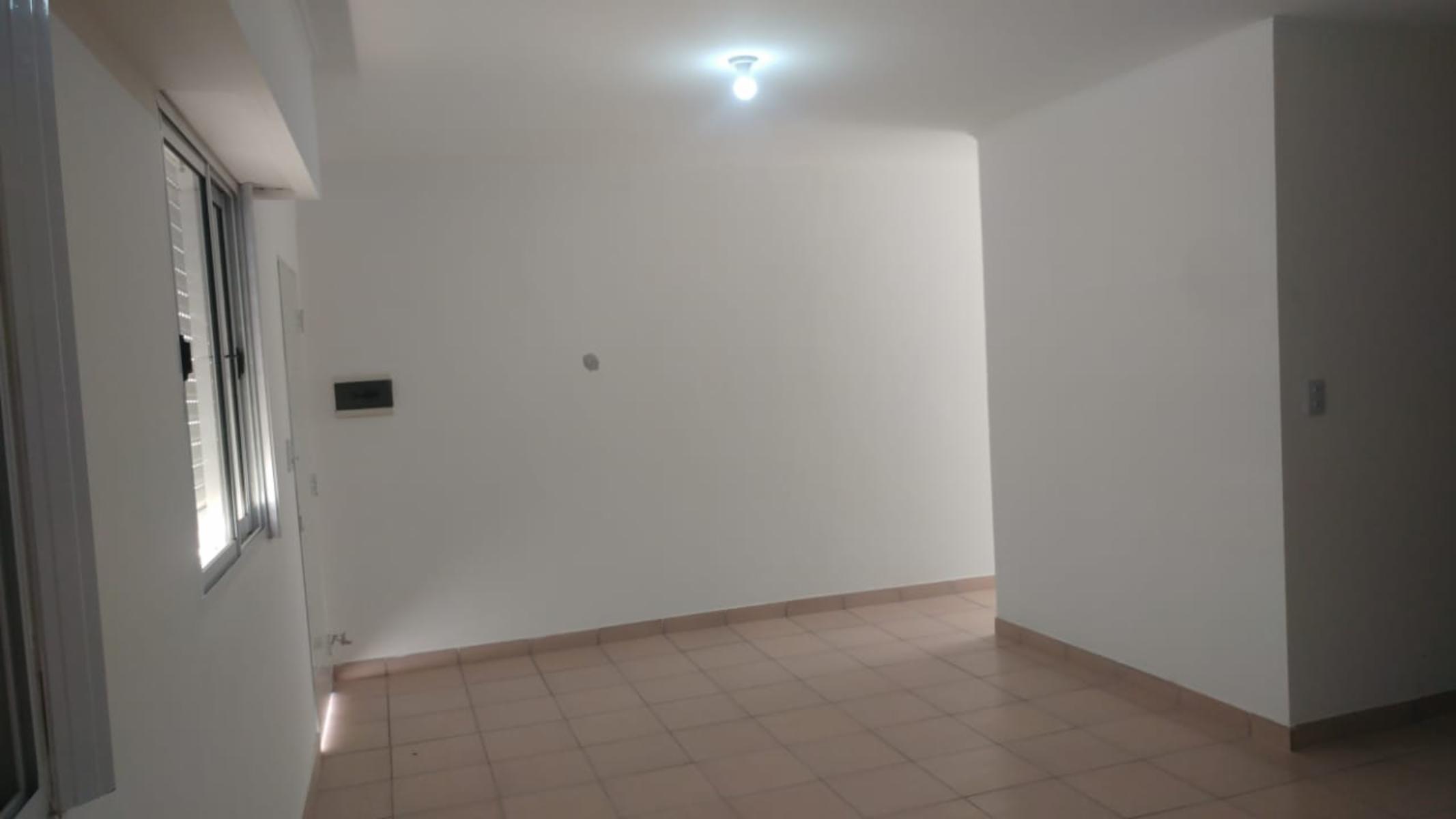 Fernandez 2582 · Hurlingham — foto 10