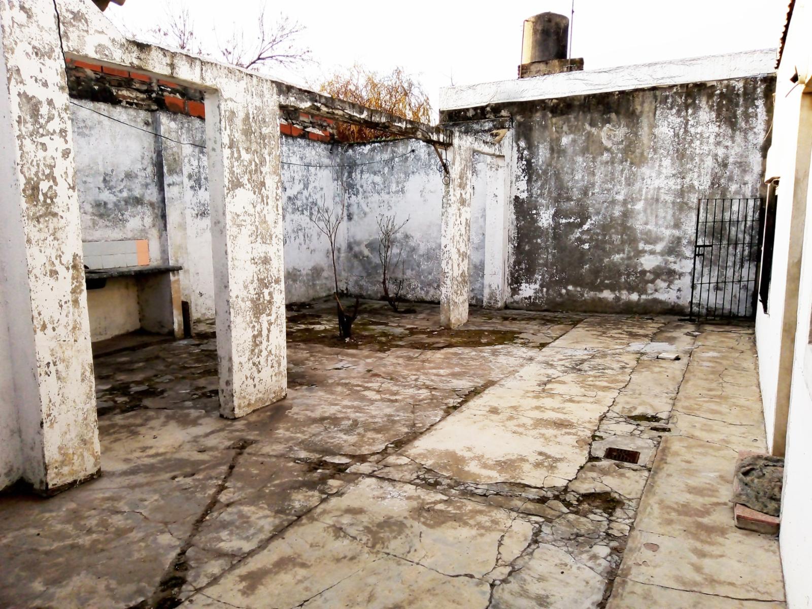DR. Rodolfo MONTE al 2500 · Morón — foto 11