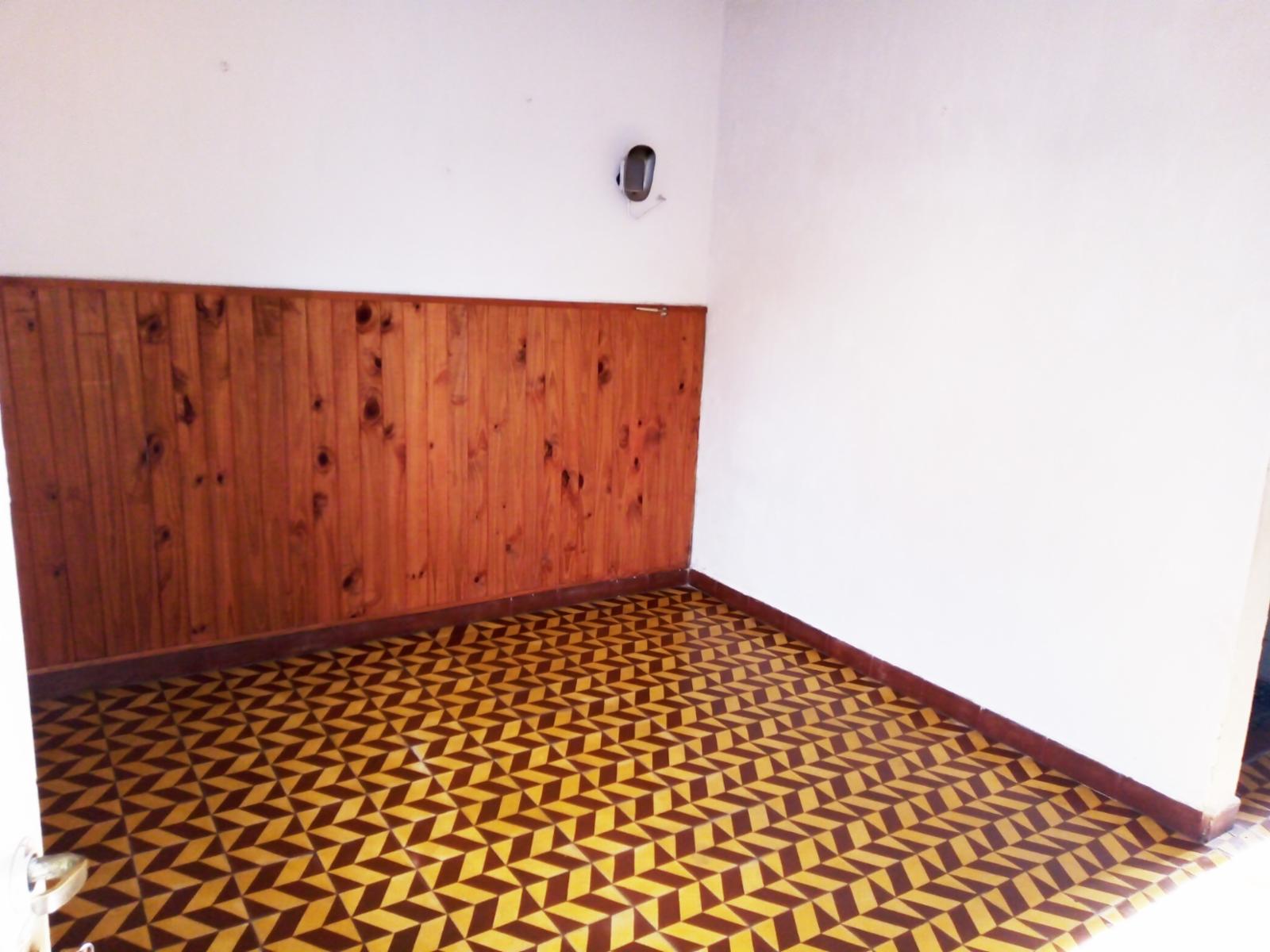 DR. Rodolfo MONTE al 2500 · Morón — foto 4