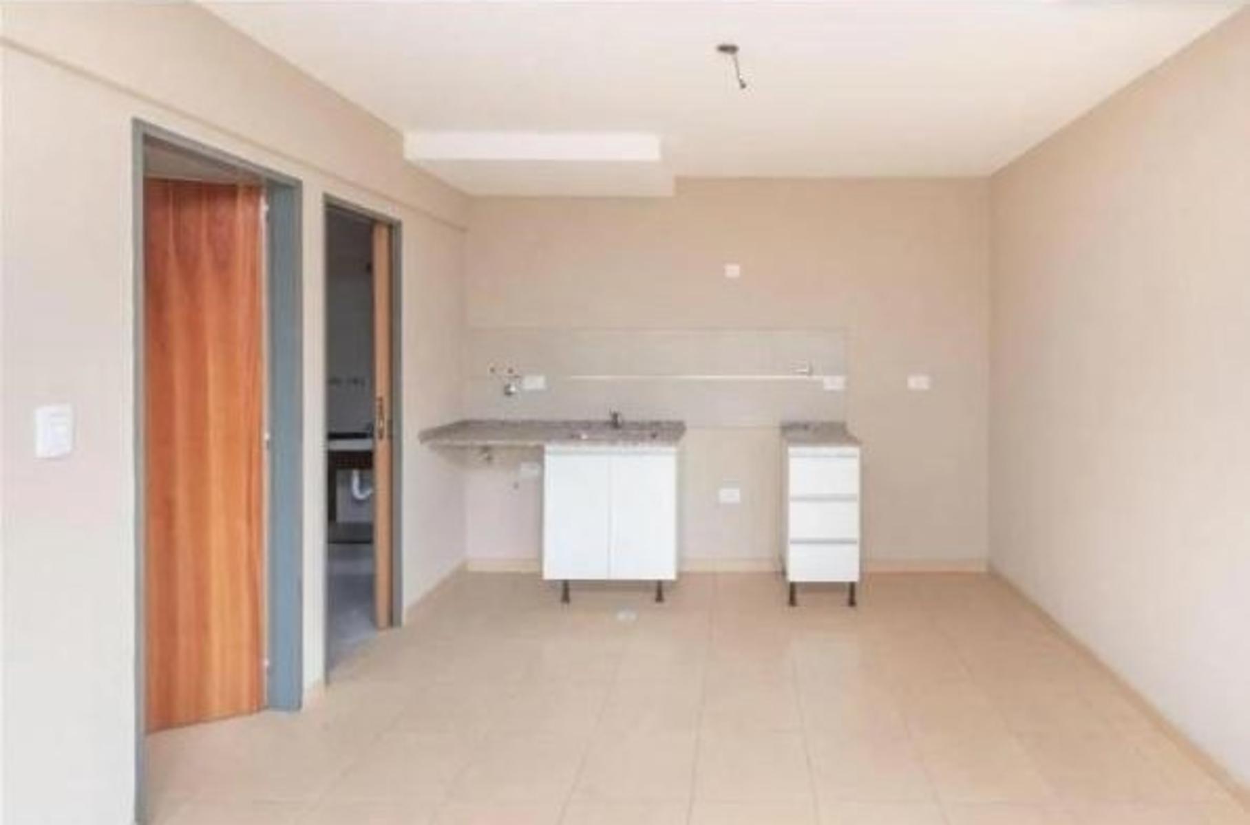 Barbosa 300 · Morón — foto 6