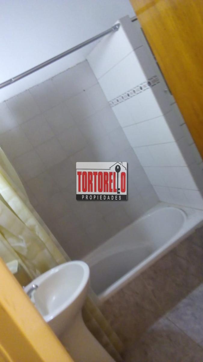 Holanda 2500 · Ituzaingó — foto 3