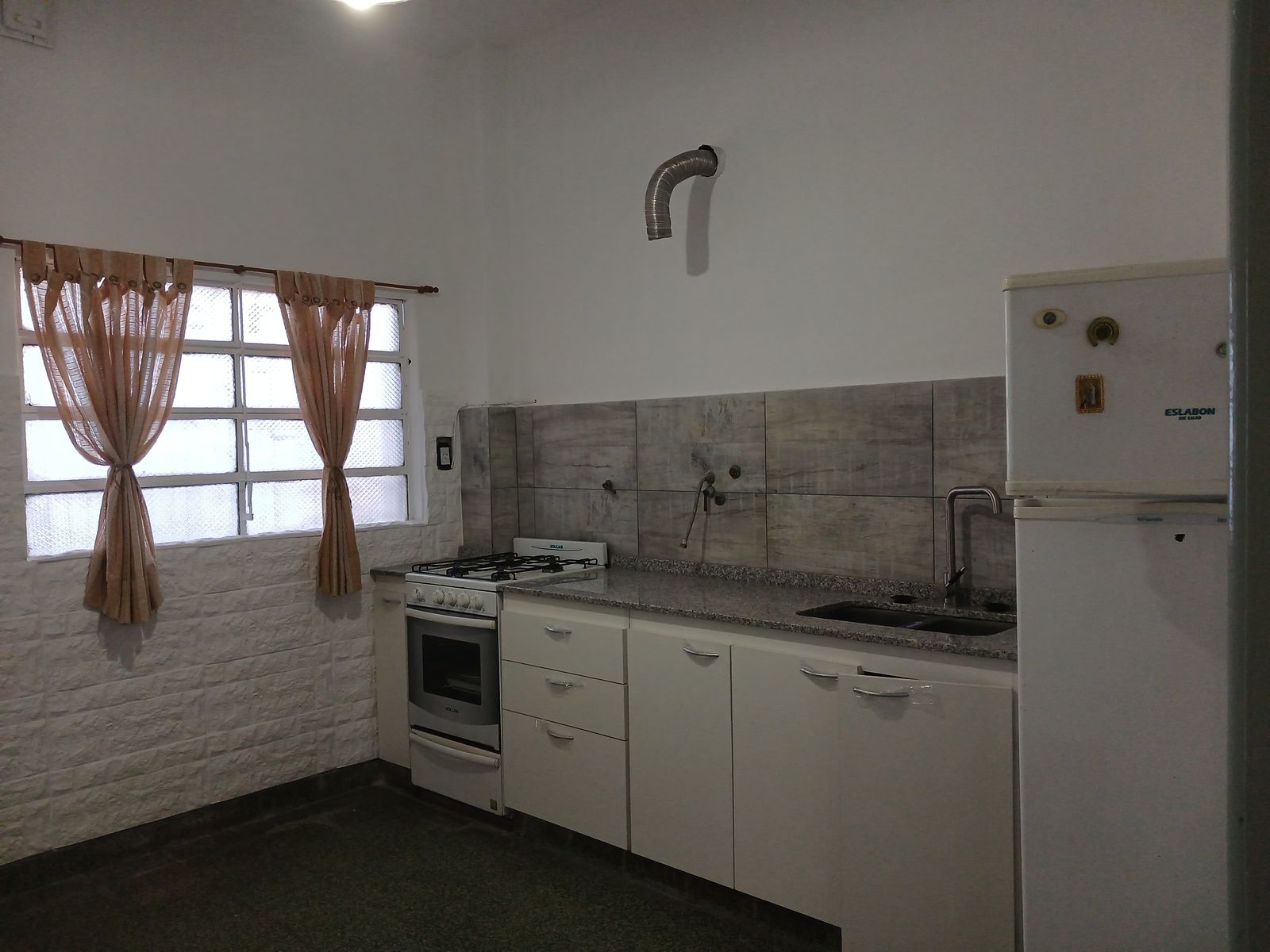 VILLEGAS 451 · Morón — foto 4