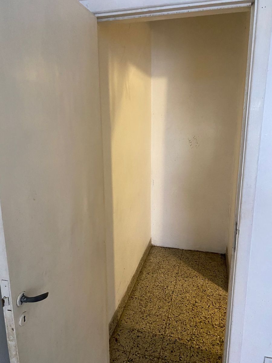Cespedes 2181 · Morón — foto 5