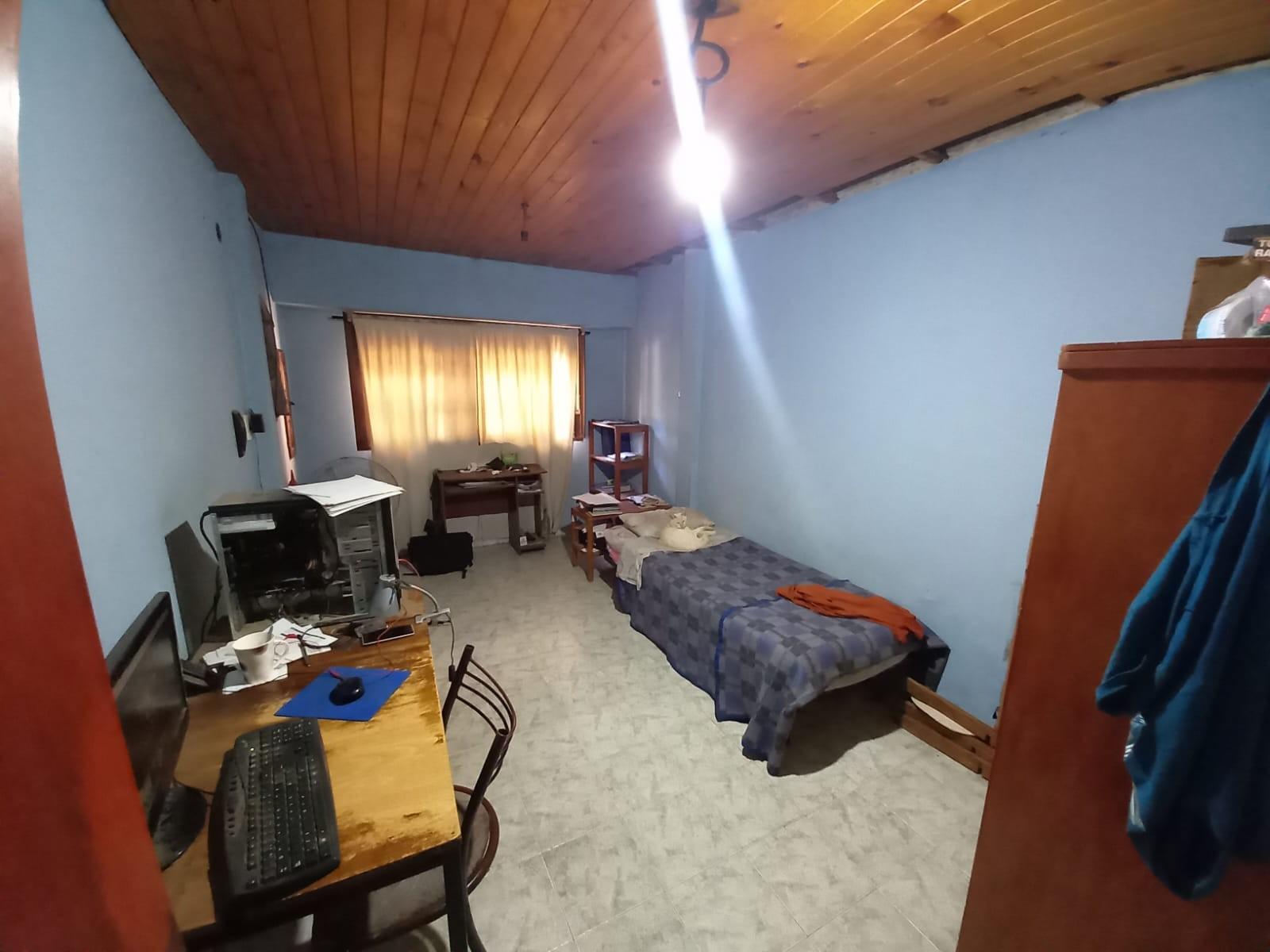 Montenegro 833 · La Matanza — foto 4