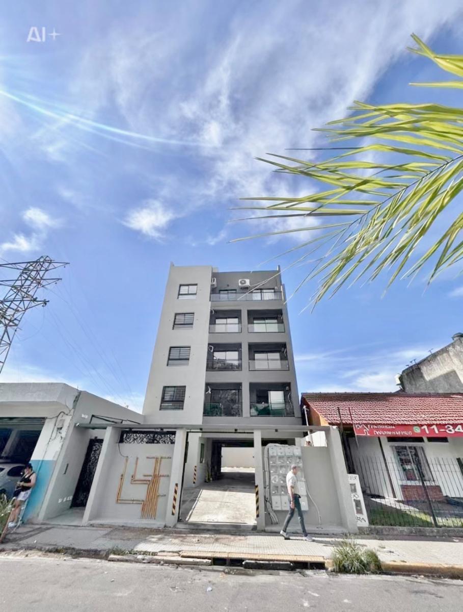 Excelente Departamento de 2 ambientes a estrenar con cochera