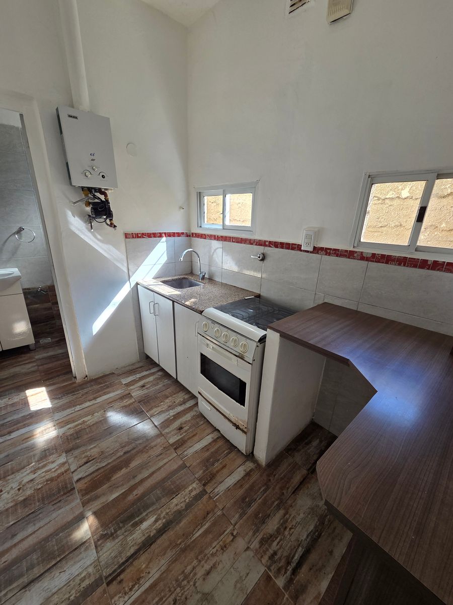 Entre Rios 80 · Bahia Blanca — foto 3
