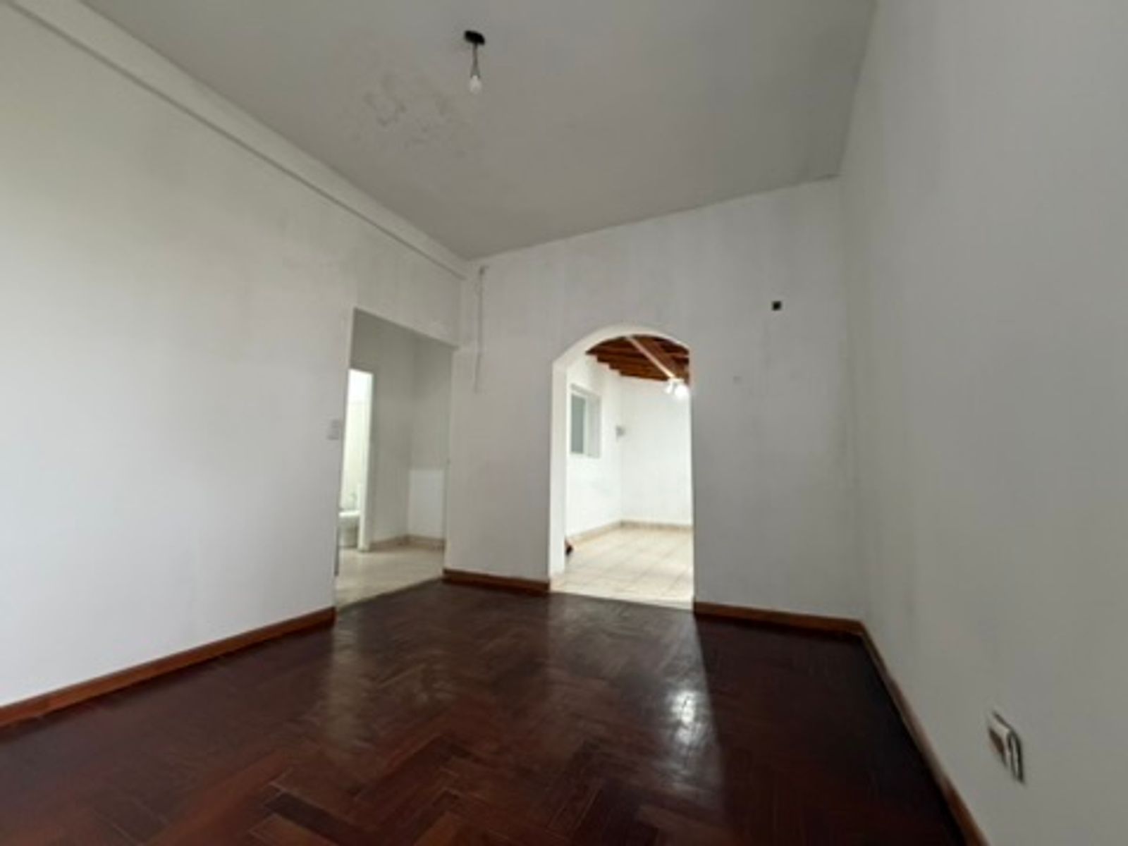 Schimdel 5250 · Villa Luro — foto 3