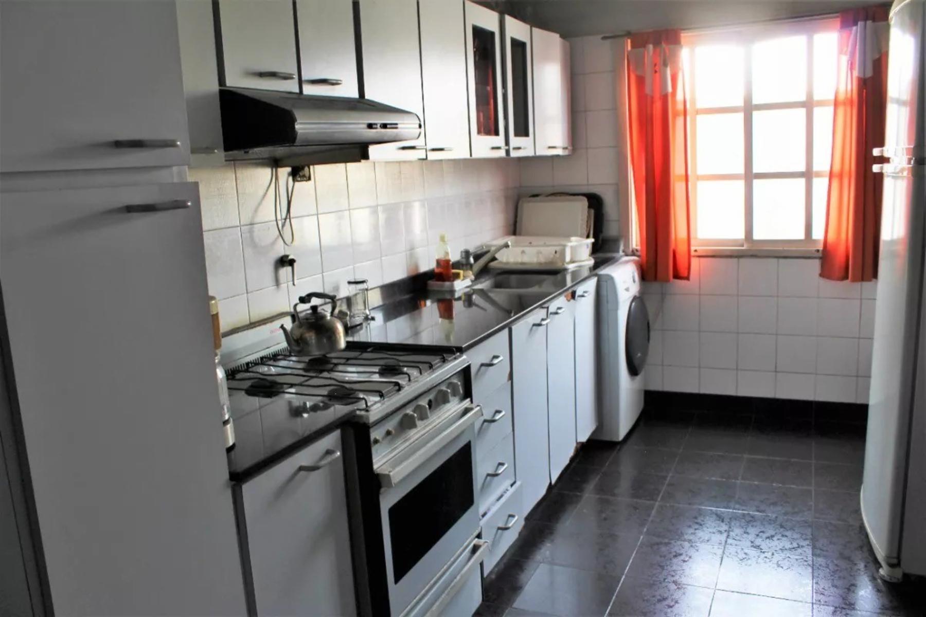 Thames 3693 · La Matanza — foto 3