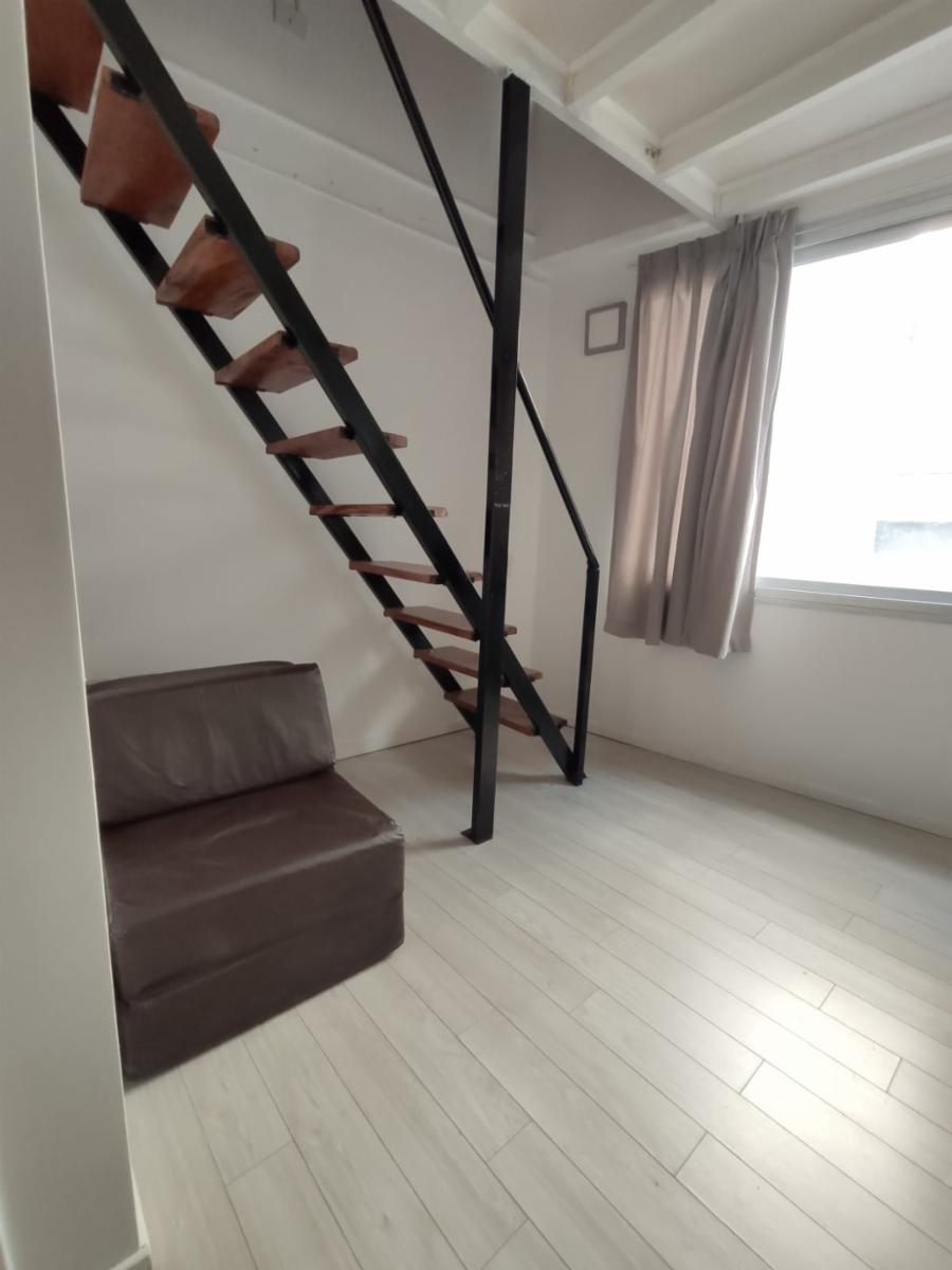 Peron 4171 · Almagro — foto 3
