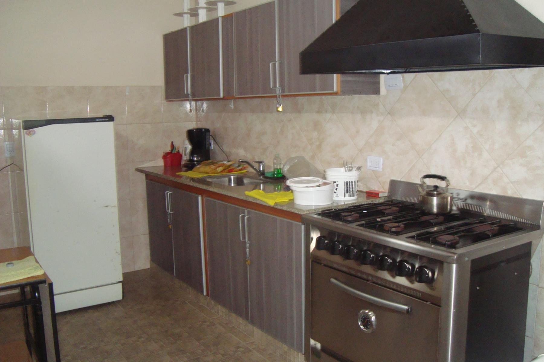 ITALIA AL 600 · Almirante Brown — foto 15