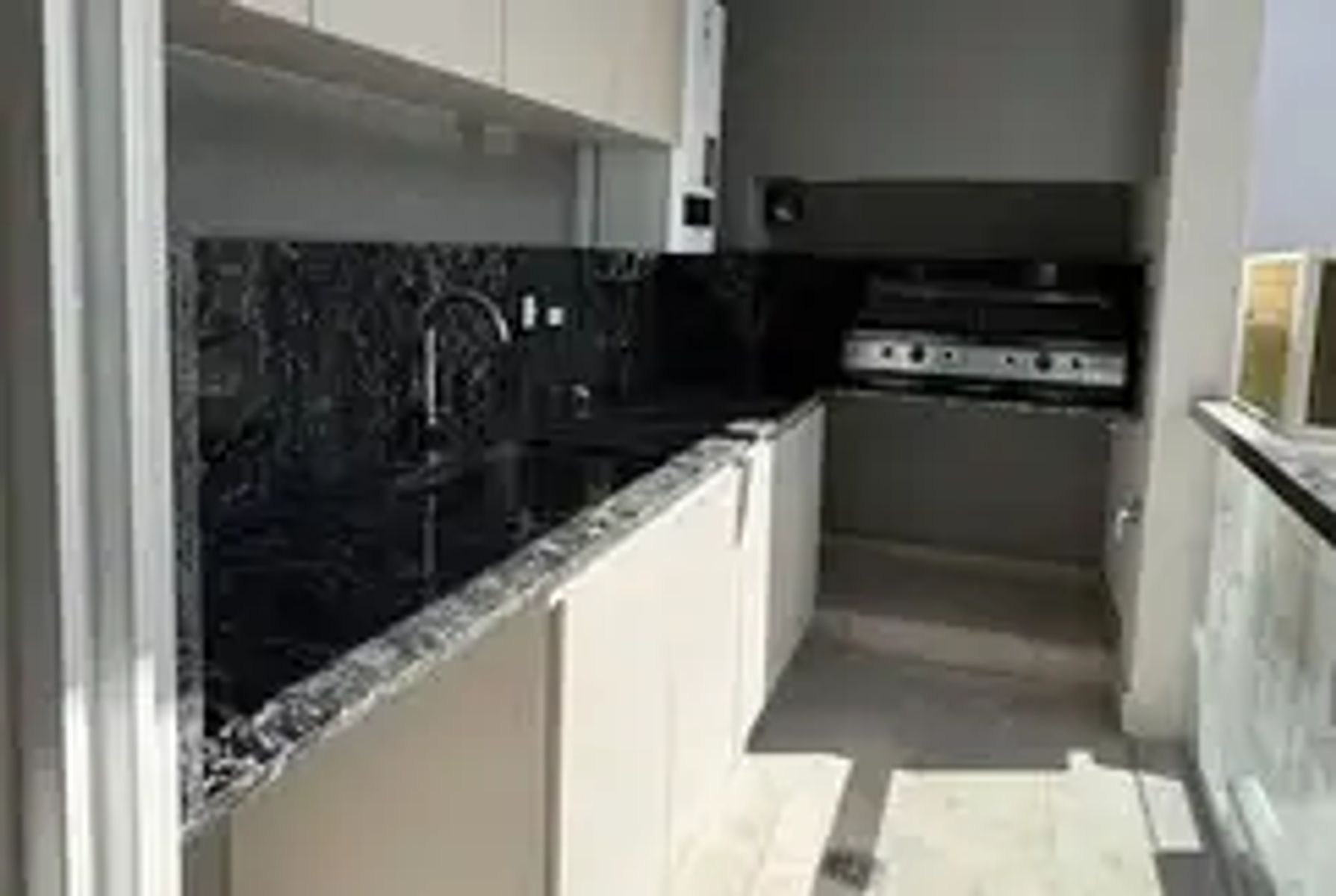 CAÑADA DE GOMEZ 955 · Liniers — foto 41
