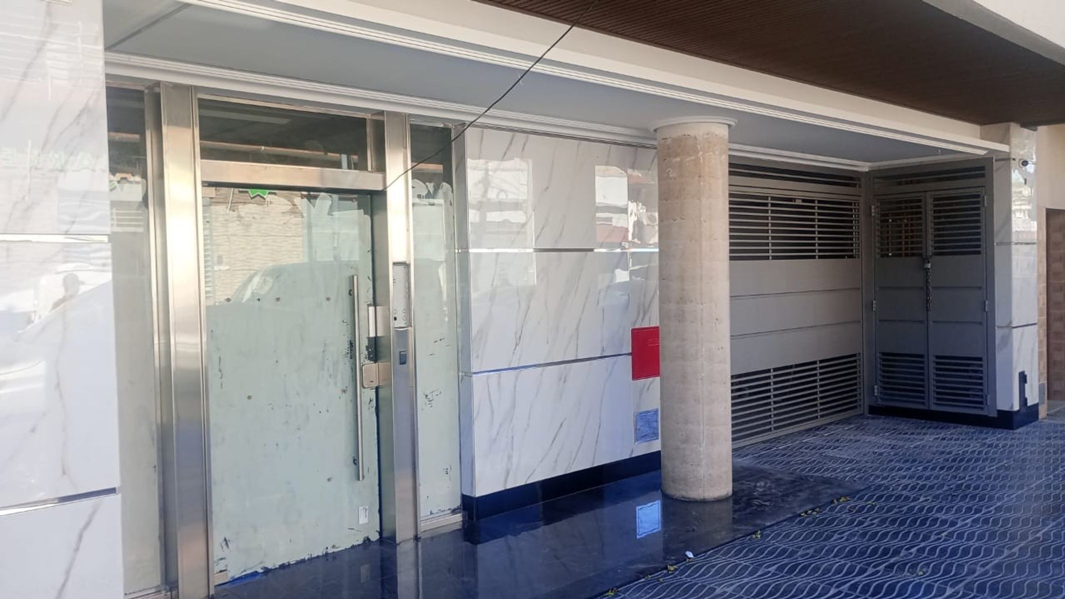 TIMOTEO GORDILLO 730 · Liniers — foto 4