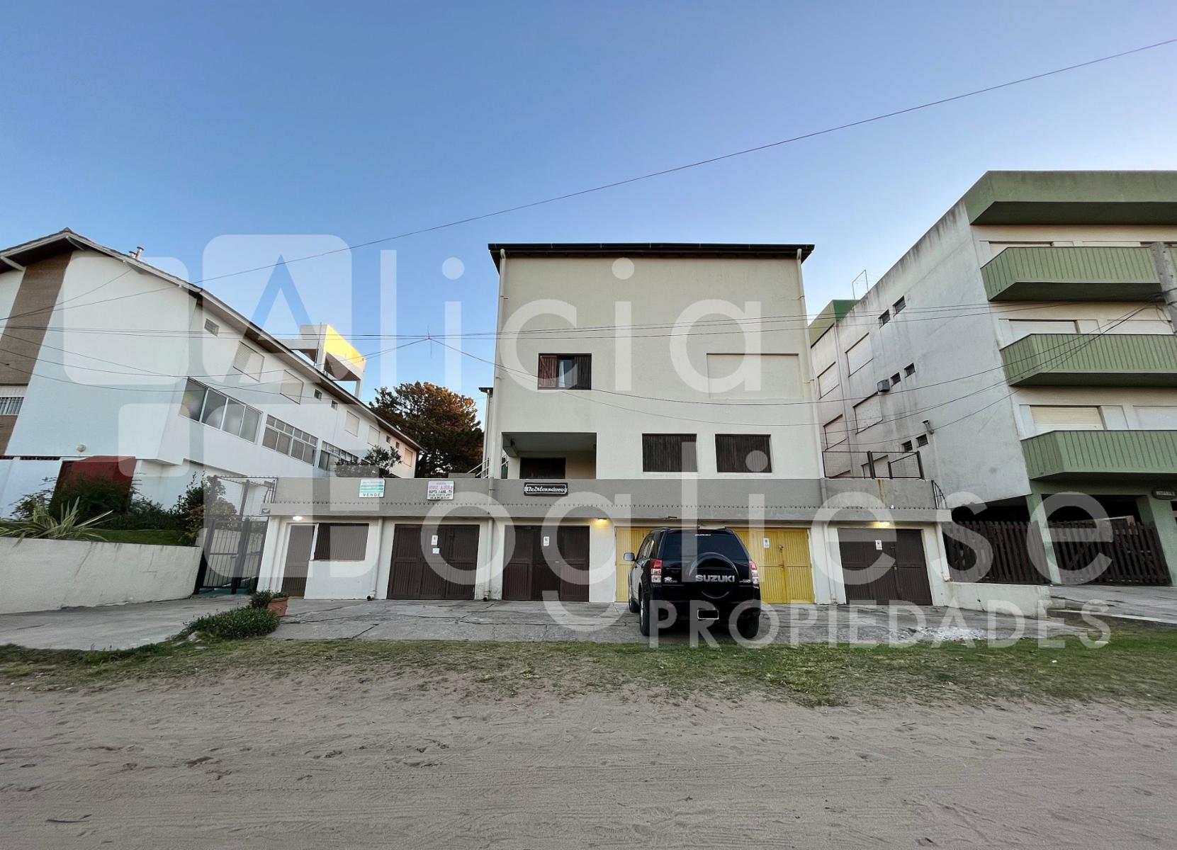 Paseo 145 entre Avenidas 2 y 3 · Villa Gesell — foto 11