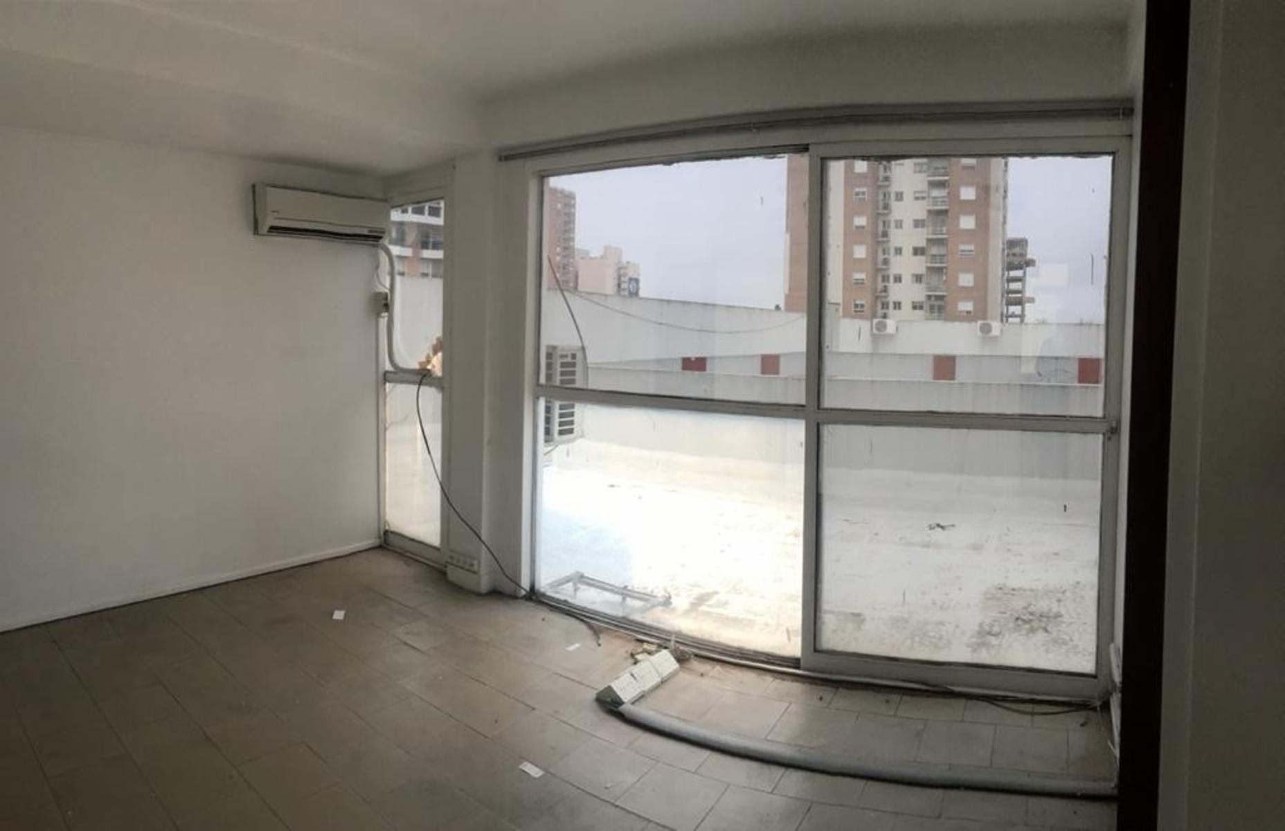 Alem 200 · La Matanza — foto 15